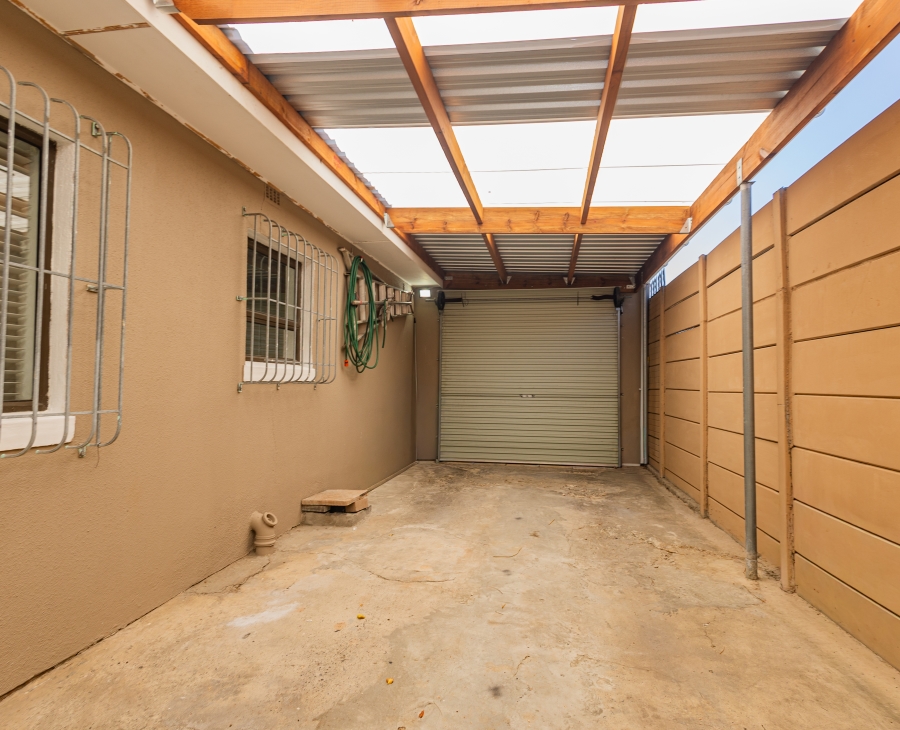 3 Bedroom Property for Sale in Jagtershof Western Cape